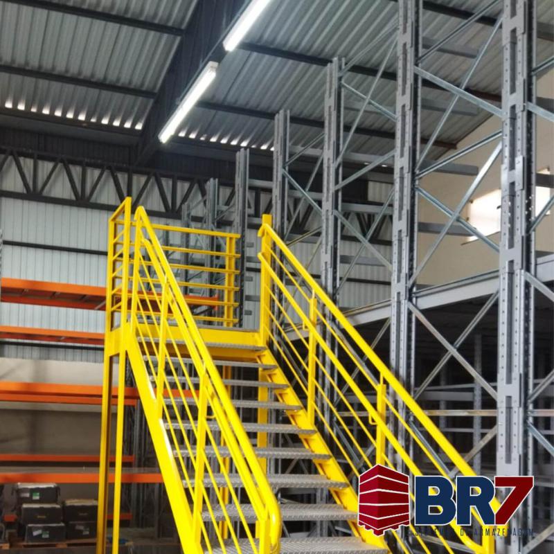 Sistema de Armazenagem para Agro Concessionária Sistema de Armazenagem para Agro Concessionária